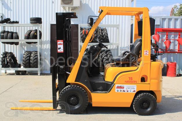 Японский вилочный погрузчик NISSAN NL01M15W