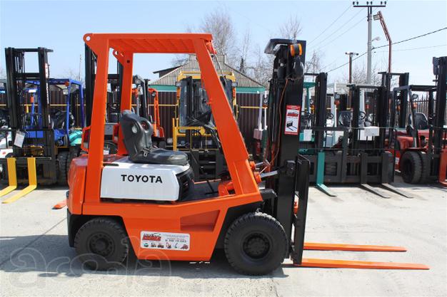 Японский вилочный погрузчик TOYOTA 4FGL14